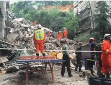 贵阳9层居民房坍塌事故已救出14人 仍有被困人员