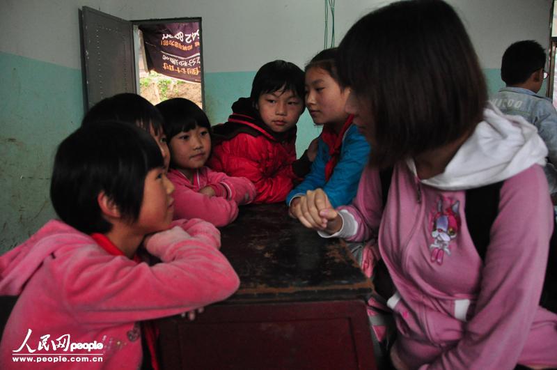 9月17日，记者探访云南宣威宝山镇一间民办留守儿童之家。这里的孩子们，一年才能见到一两次父母。（人民网记者 潘婧瑶 摄）