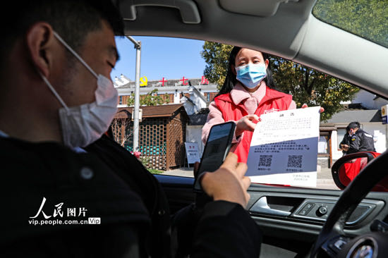 政府出实招 企业谋创新 各地有序复工复产劲头足