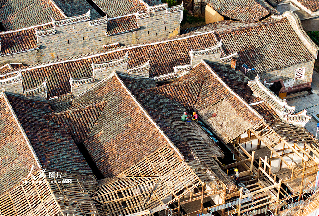 江西南丰：修缮古建筑