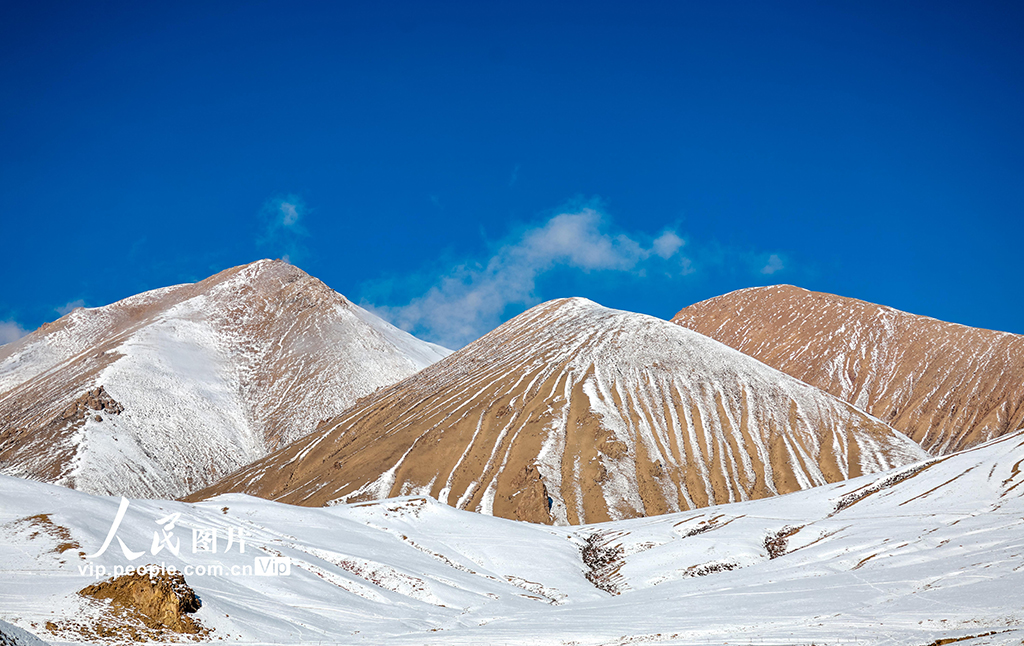 雪后祁连山美如画