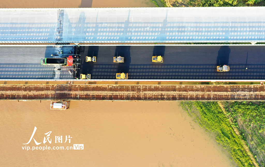 河南孟州：沁伊高速黄河特大桥建设如火如荼【2】