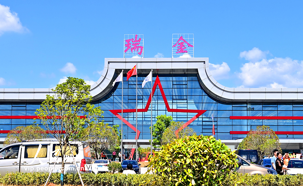 江西：赣州瑞金机场正式通航【2】