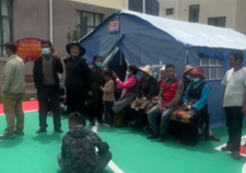 独家视频，记者探访萨勒乡政府群众安置点