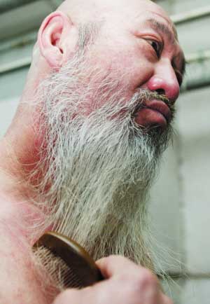 组图:三轮车工人下岗后美院做<em>人体</em>模特 (4)--社