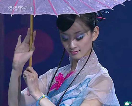 舞蹈《小城雨巷》的领舞mm