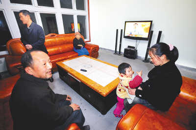 从百日攻坚到千日奋战:四川奋进在 两个加快 道