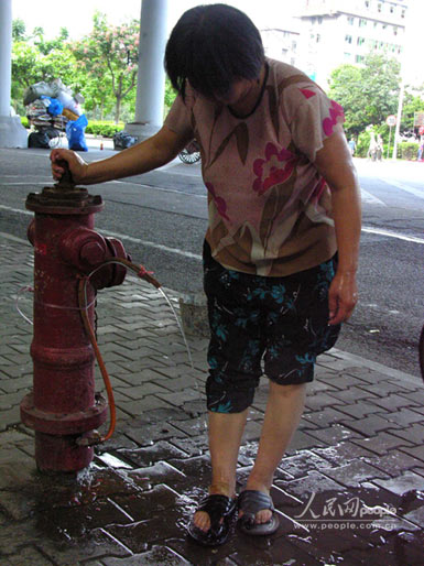 广州:用水免费的多功能消防栓