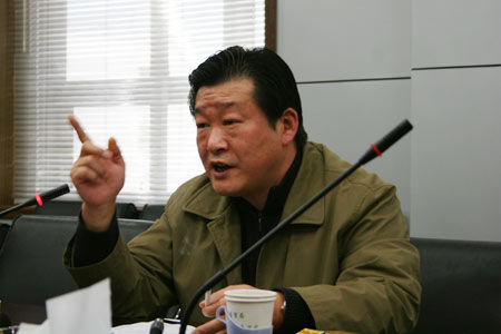 法治热点:广西原副主席孙瑜获刑18年 新疆公安