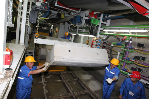 昆明地铁:盾构机开始掘进施工
