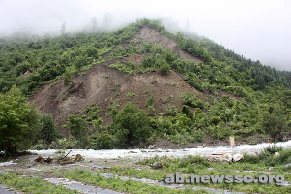 四川阿坝山体滑坡3人失踪 系汶川地震遗留灾害