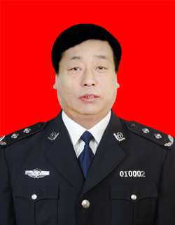12月17日 哈尔滨市公安局局长任锐忱谈治安管