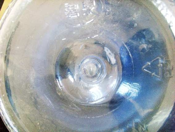 调查发现部分纯净水水桶系塑料垃圾制成(图)