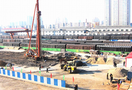 辽宁丹东为建高铁拆投资数千万新建筑 被指败