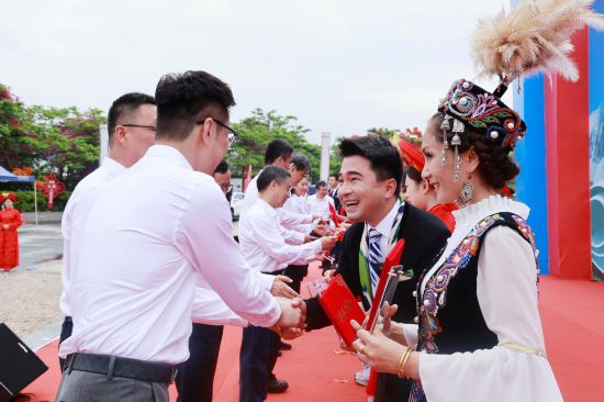 融媒体报道《沿着边境看中国》第二季启动仪式现场。谢芳 摄