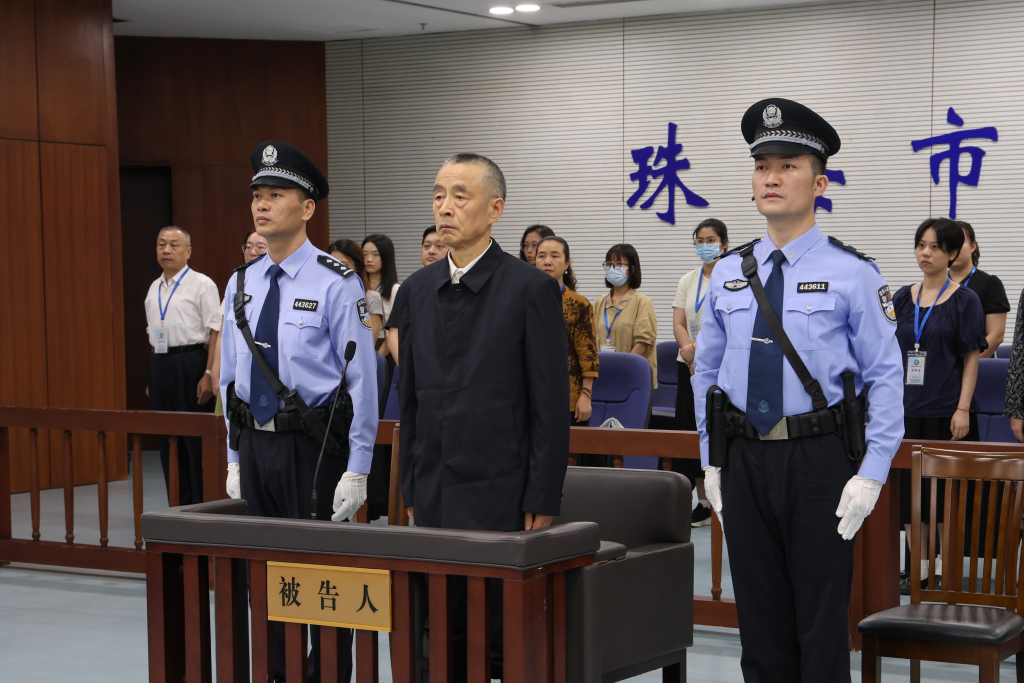 党委员会前副秘书兼匈奴省CPPCC副主席戴·道金（